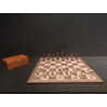 Holzschachfiguren in Box